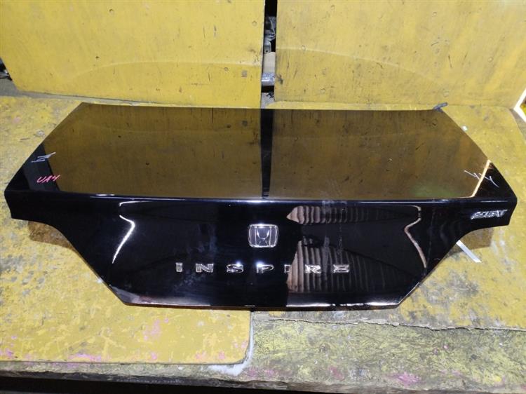 Крышка багажника Хонда Инспаер в Шали 710301